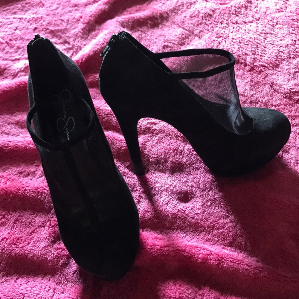 Jessica Simpson mesh heels size 8